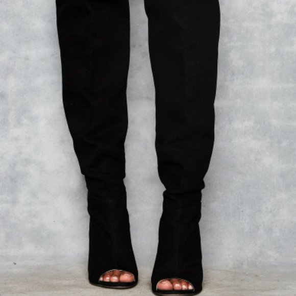 Mistress Rocks "Peepshow" Black Suede Open Toe Thigh Boots - Picture 5 of 10